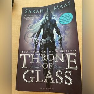 Throne of Glass original cover Book